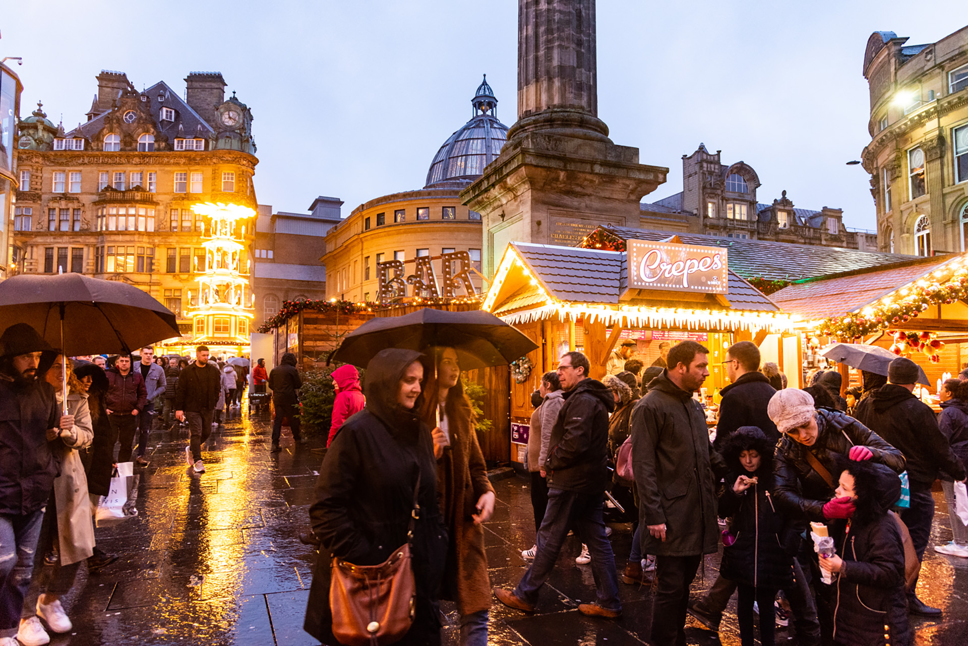 Christmas plans to support the city’s retailers and traders The